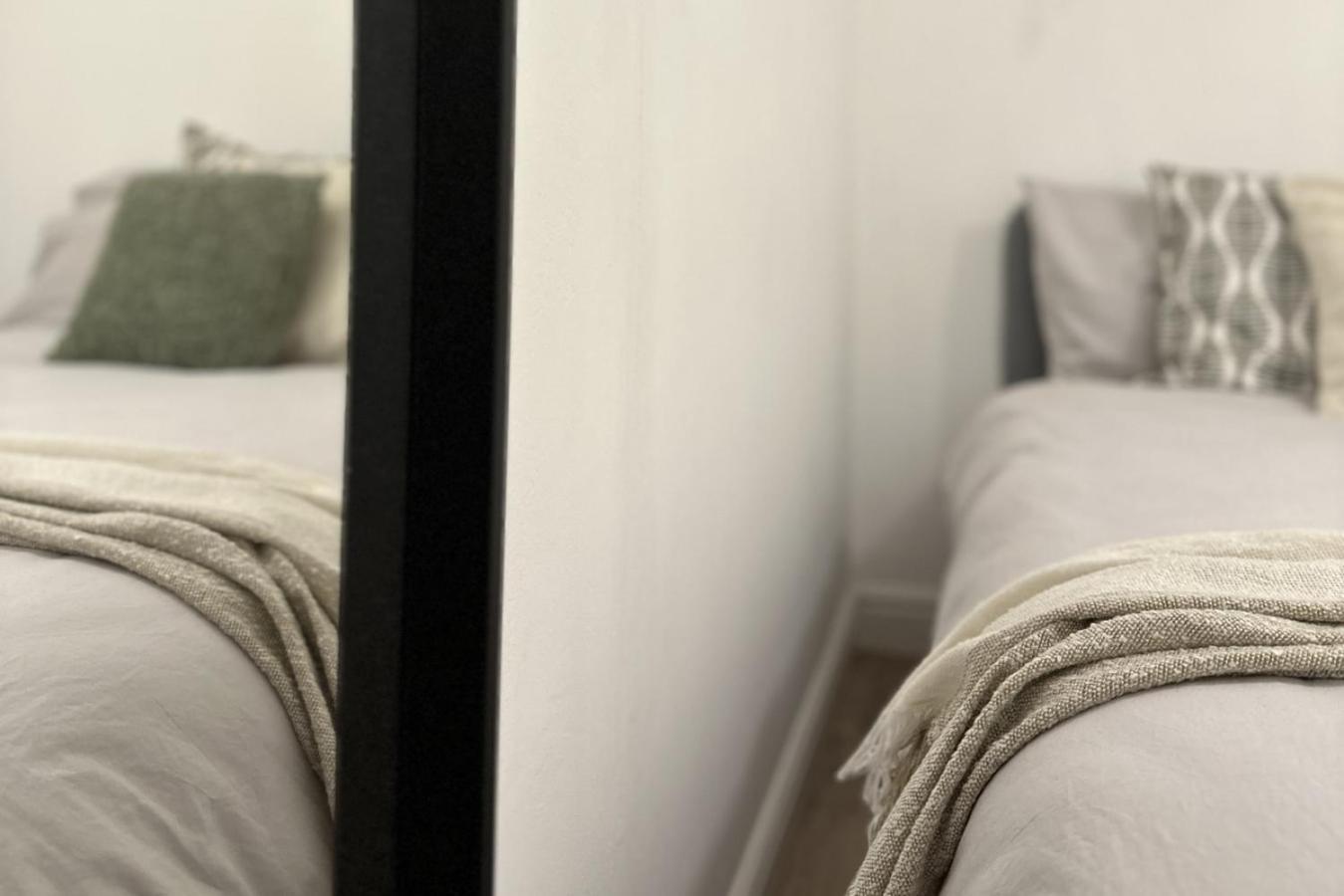 Cosy 1Bd Getaway Perfect For Couples Stamford Apartment Ngoại thất bức ảnh